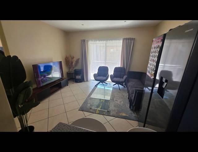 2 BEDROOM APARTMENT FOR SALE IN STONERIDGE